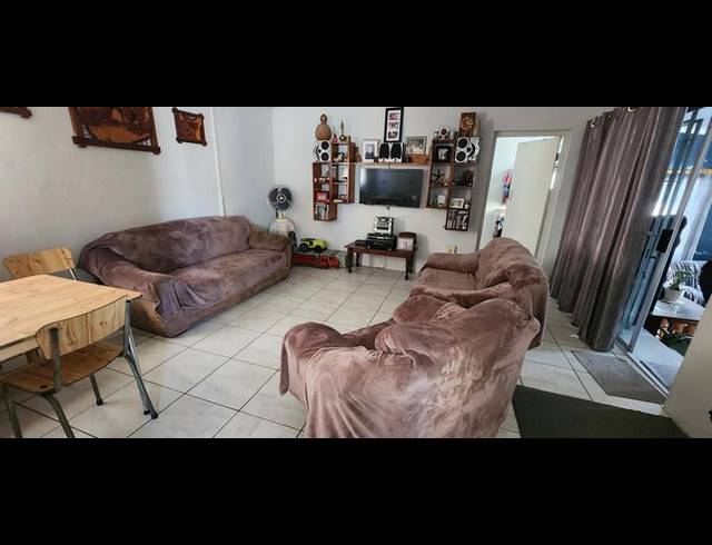 3 BEDROOM HOUSE FOR SALE IN GANSBAAI CENTRAL